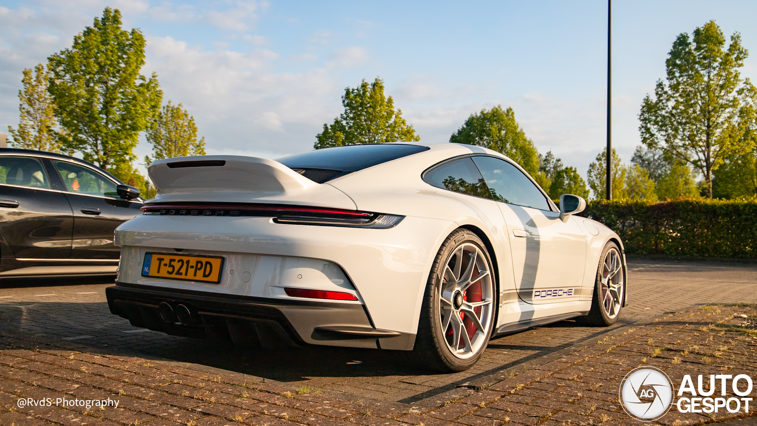 Porsche 992 GT3 Touring