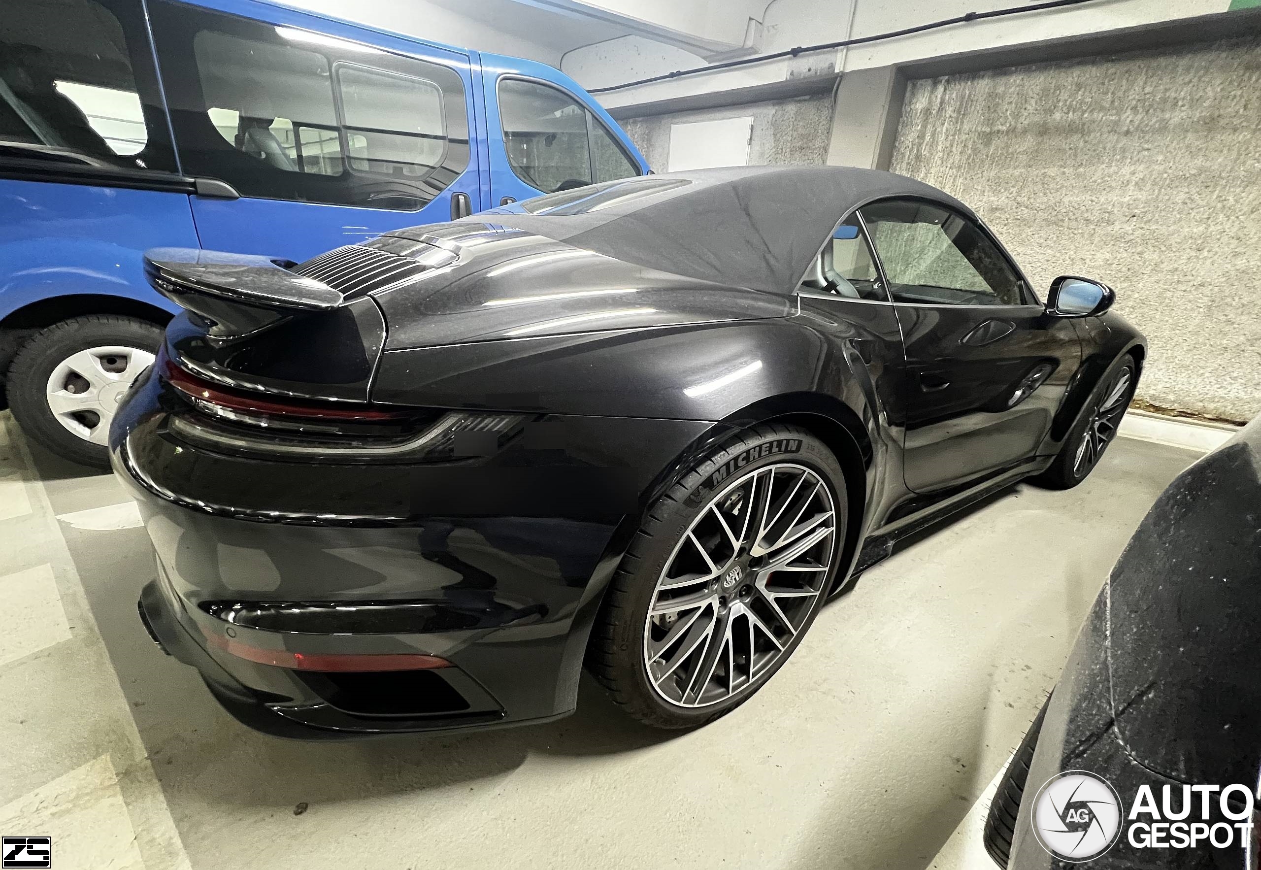 Porsche 992 Turbo Cabriolet