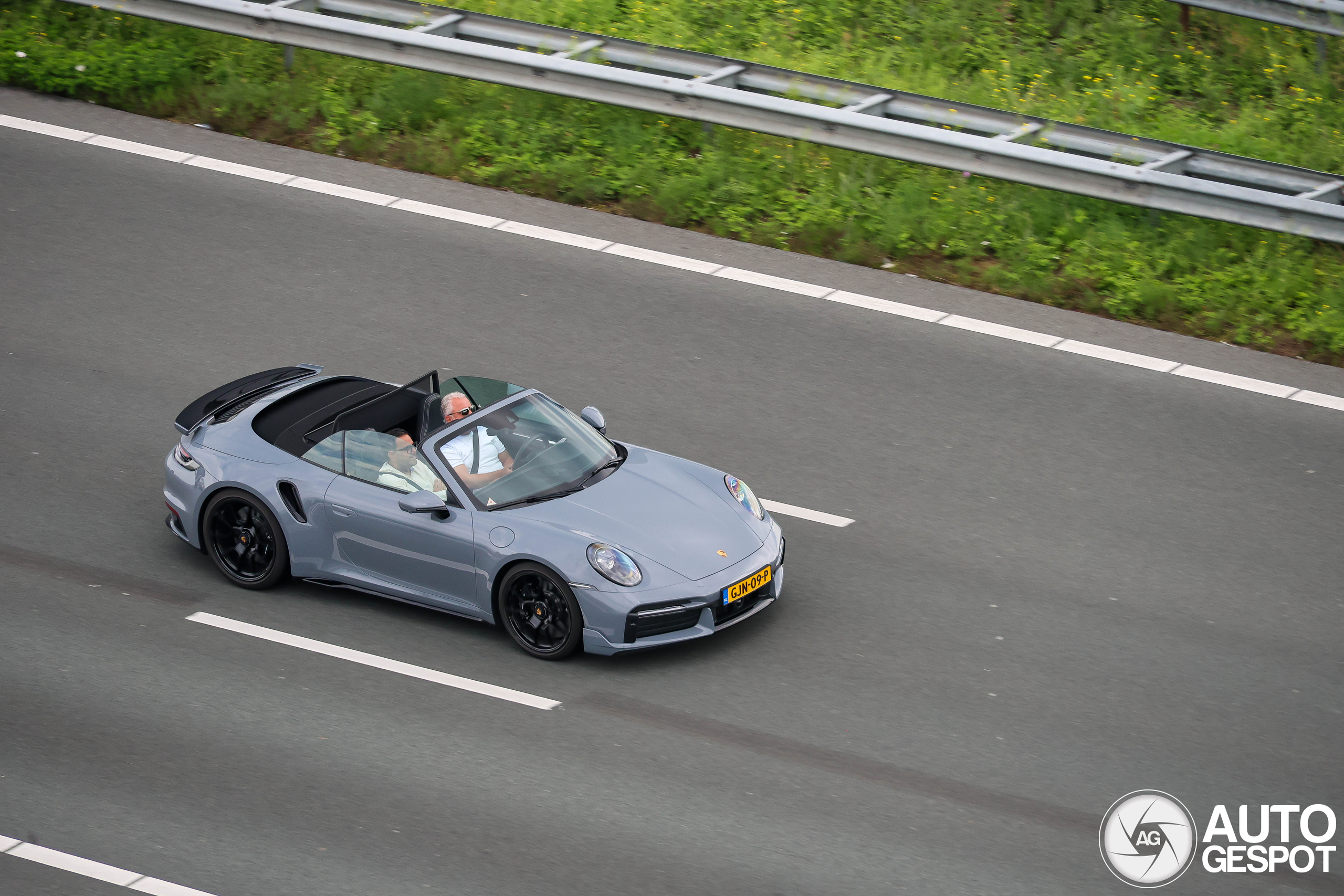 Porsche 992 Turbo S Cabriolet
