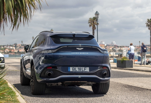 Aston Martin DBX