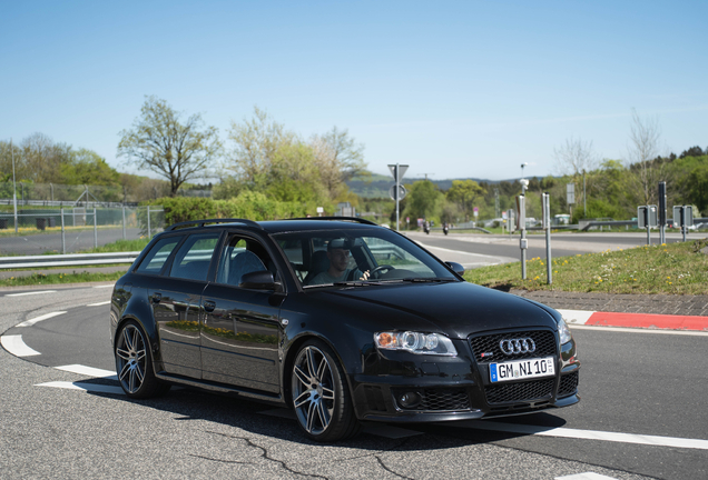 Audi RS4 Avant B7