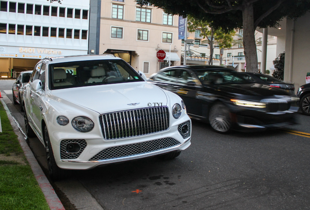 Bentley Bentayga Azure EWB