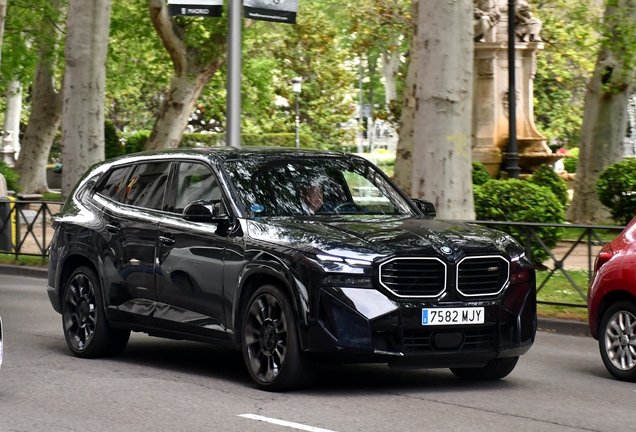 BMW XM G09