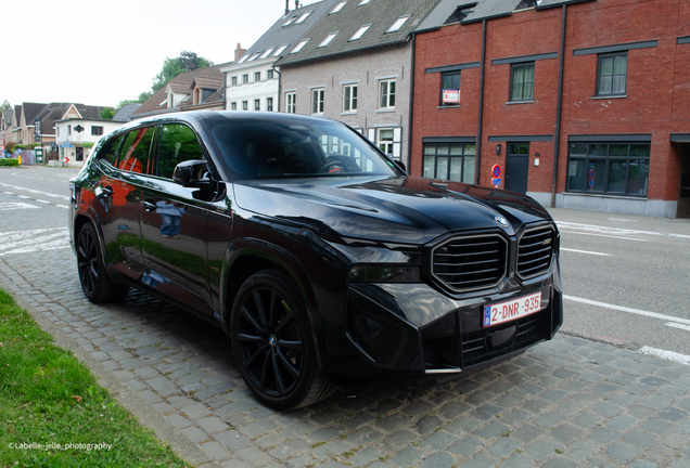 BMW XM G09