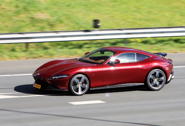 Ferrari Roma