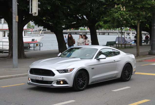 Ford Mustang GT 2015