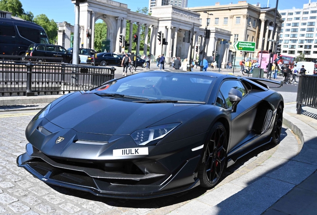 Lamborghini Aventador LP770-4 SVJ Roadster