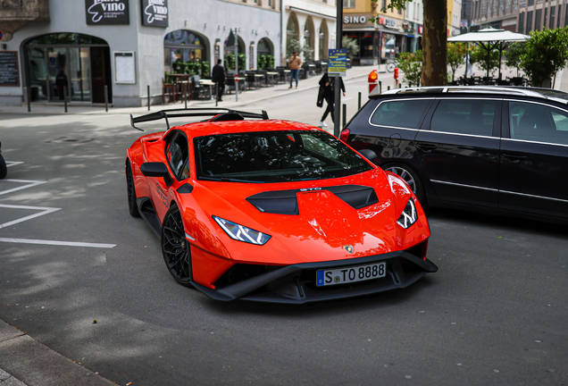 Lamborghini Huracán LP640-2 STO