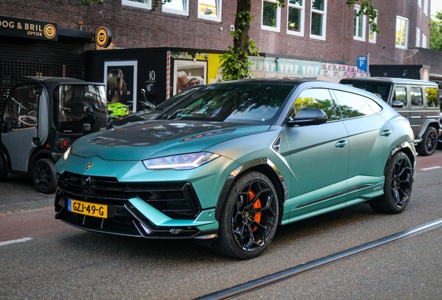 Lamborghini Urus Performante
