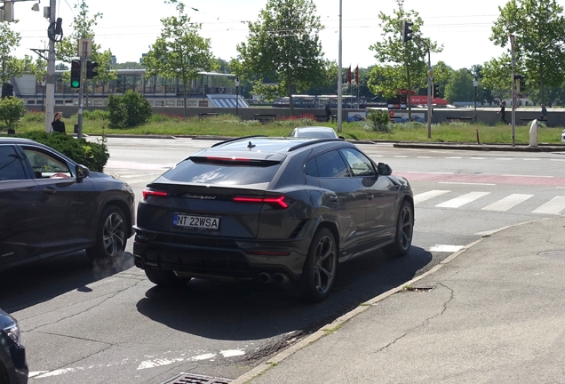 Lamborghini Urus S