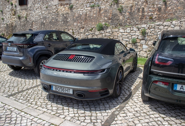 Porsche 992 Carrera 4S Cabriolet