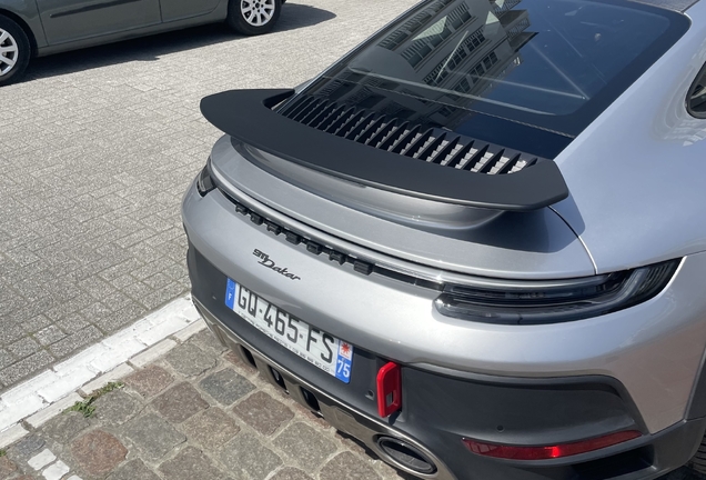 Porsche 992 Dakar