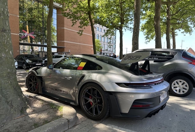 Porsche 992 GT3 RS MkI Weissach Package
