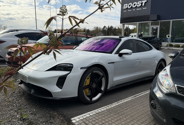 Porsche Taycan Turbo S
