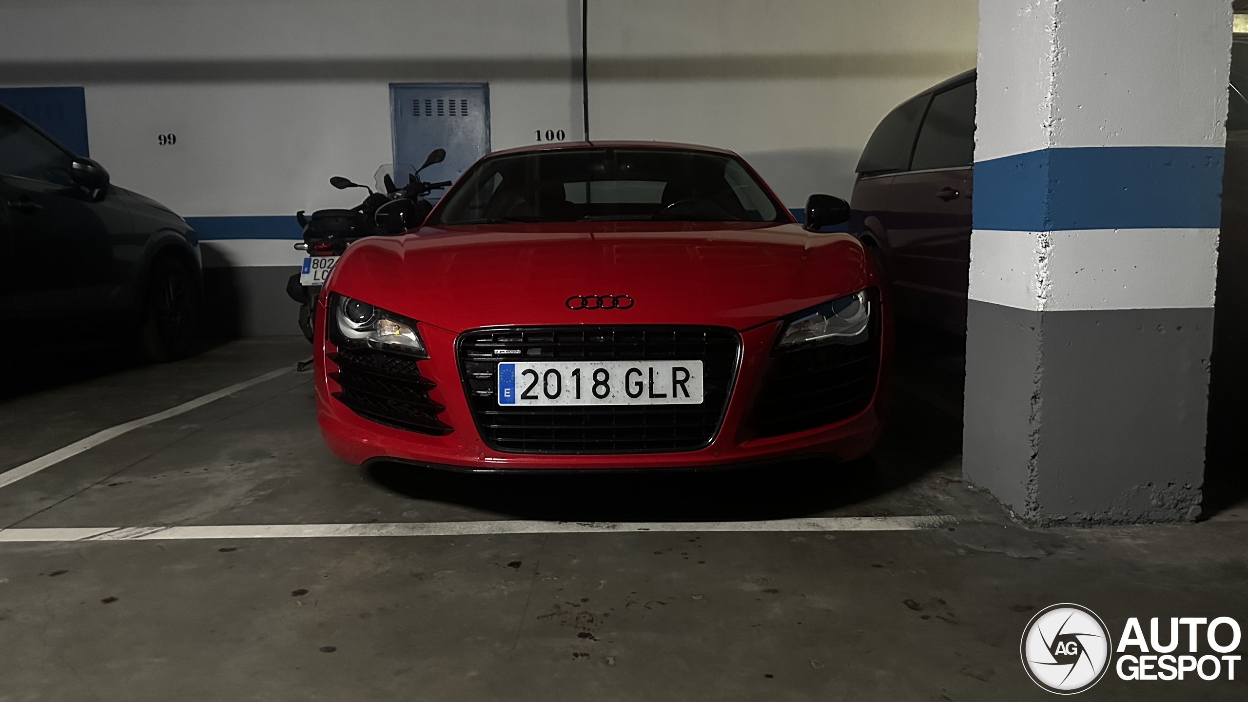 Audi R8