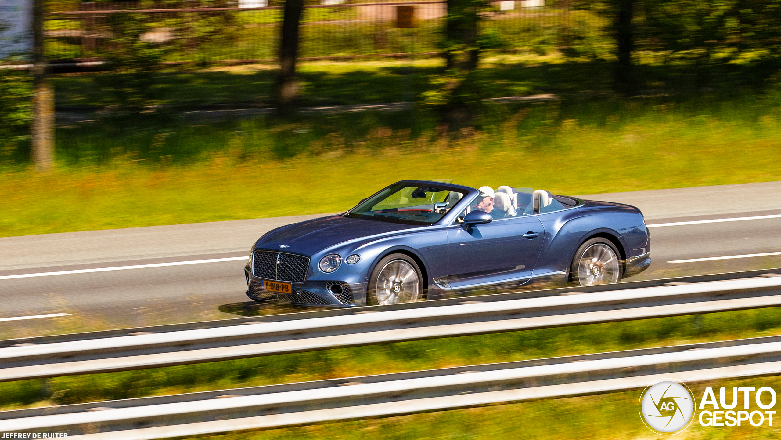 Bentley Continental GTC V8 2020 Mulliner