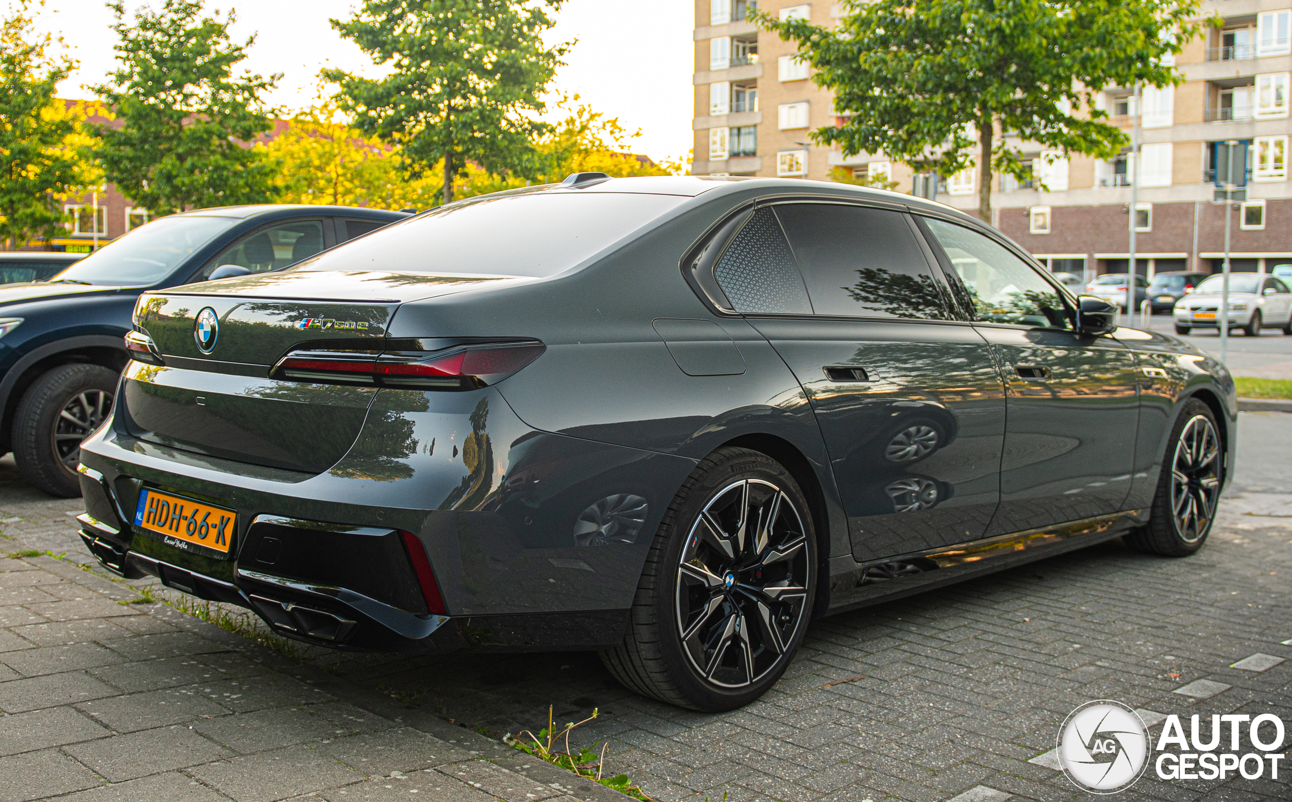 BMW M760e xDrive