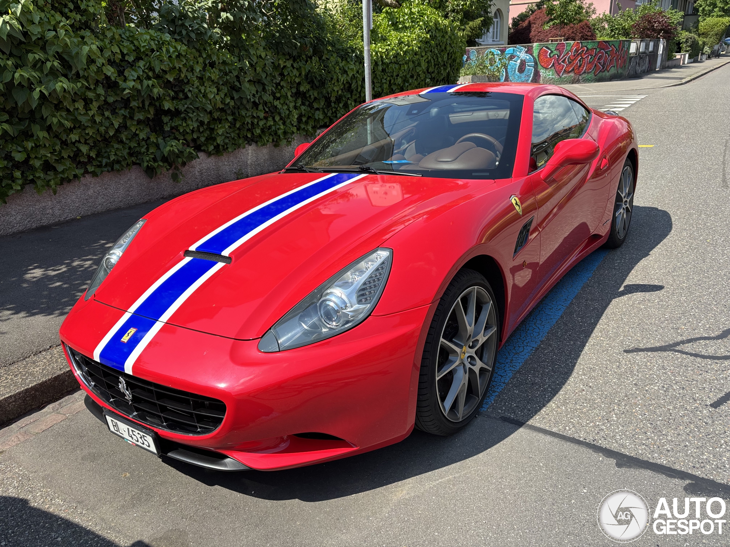 Ferrari California