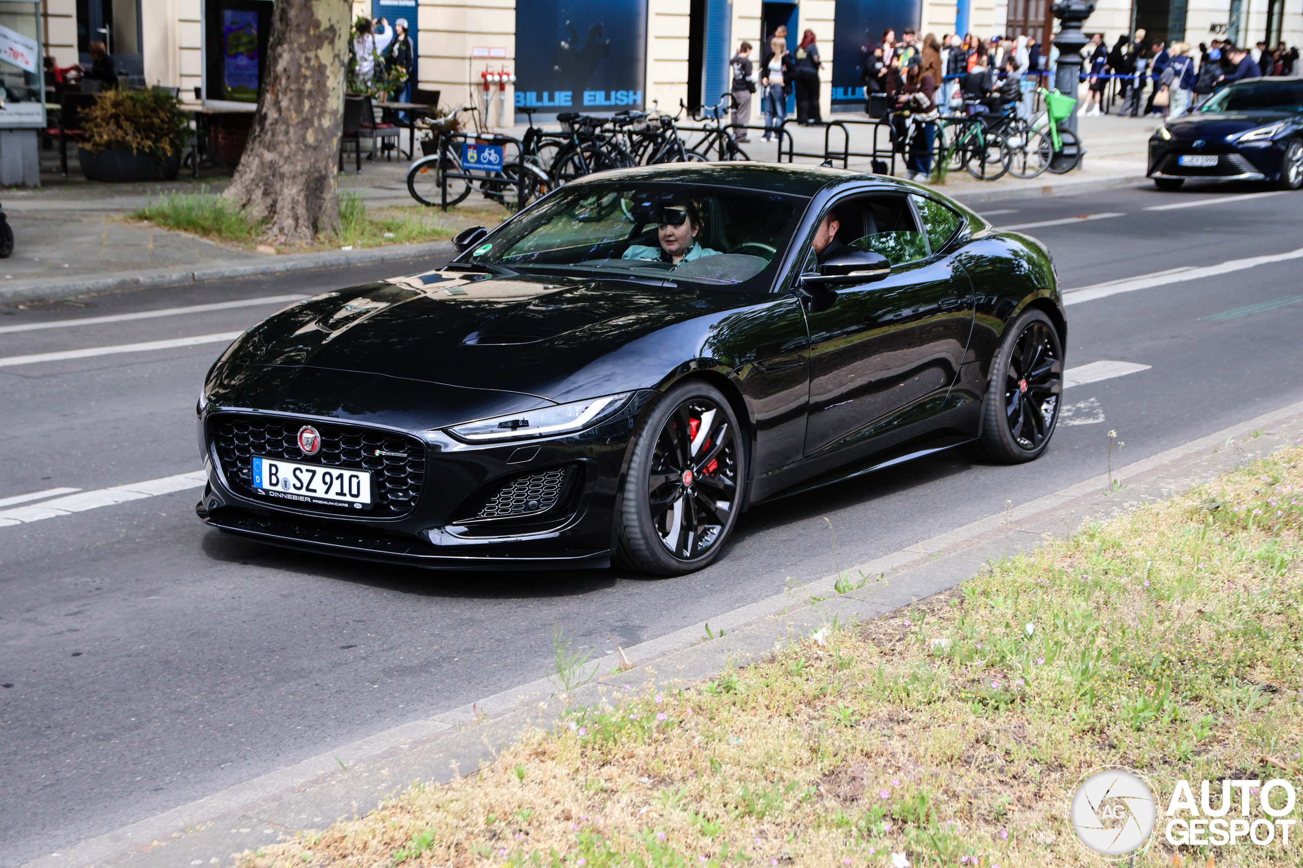 Jaguar F-TYPE P450 Coupé 2020