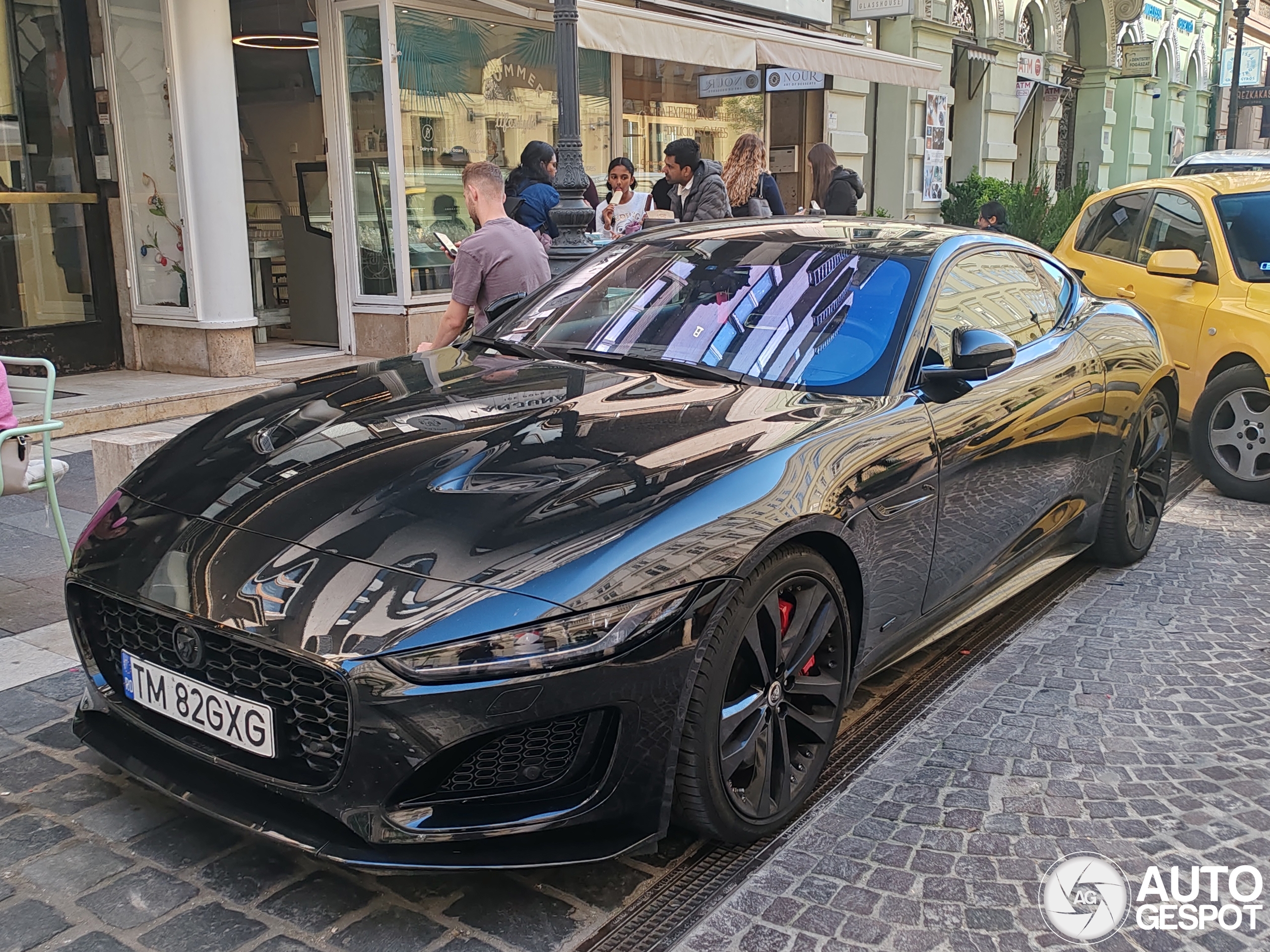 Jaguar F-TYPE P450 Coupé 2020