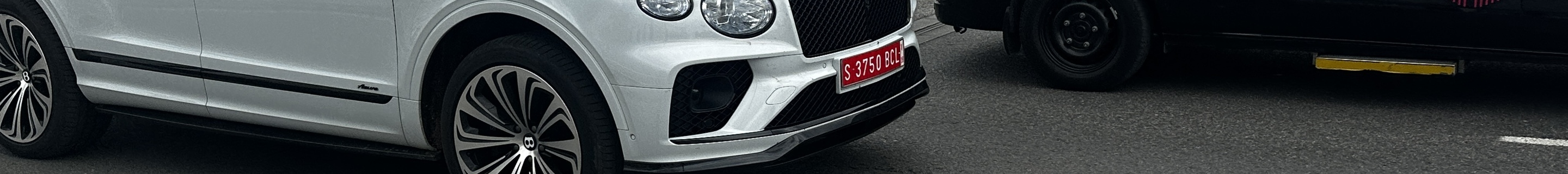 Bentley Bentayga Azure