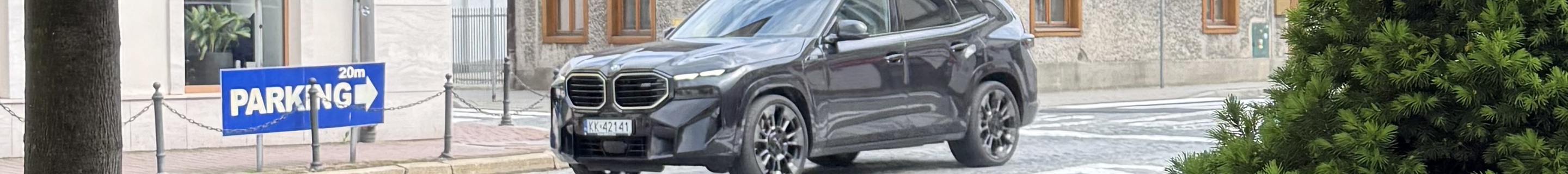 BMW XM G09