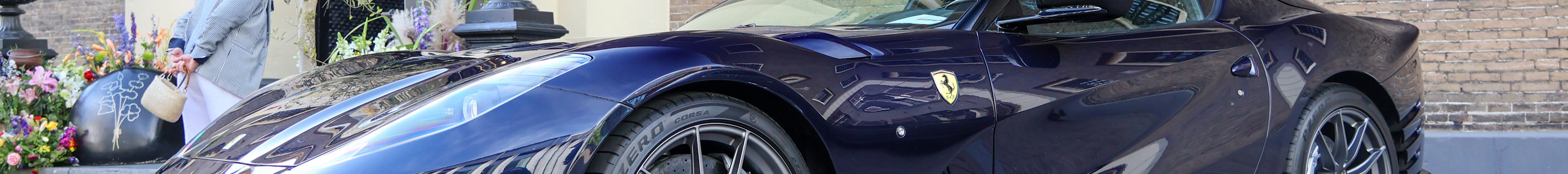 Ferrari 812 Competizione A