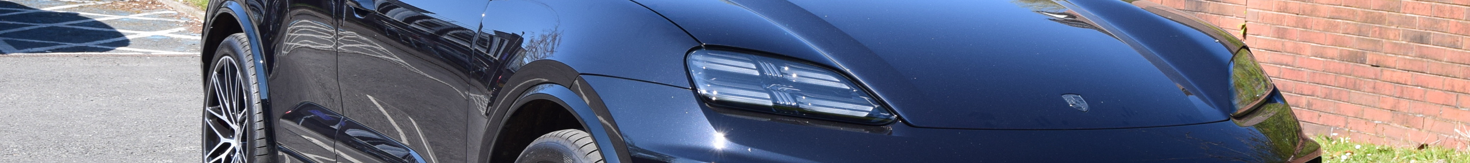 Porsche Macan EV Turbo