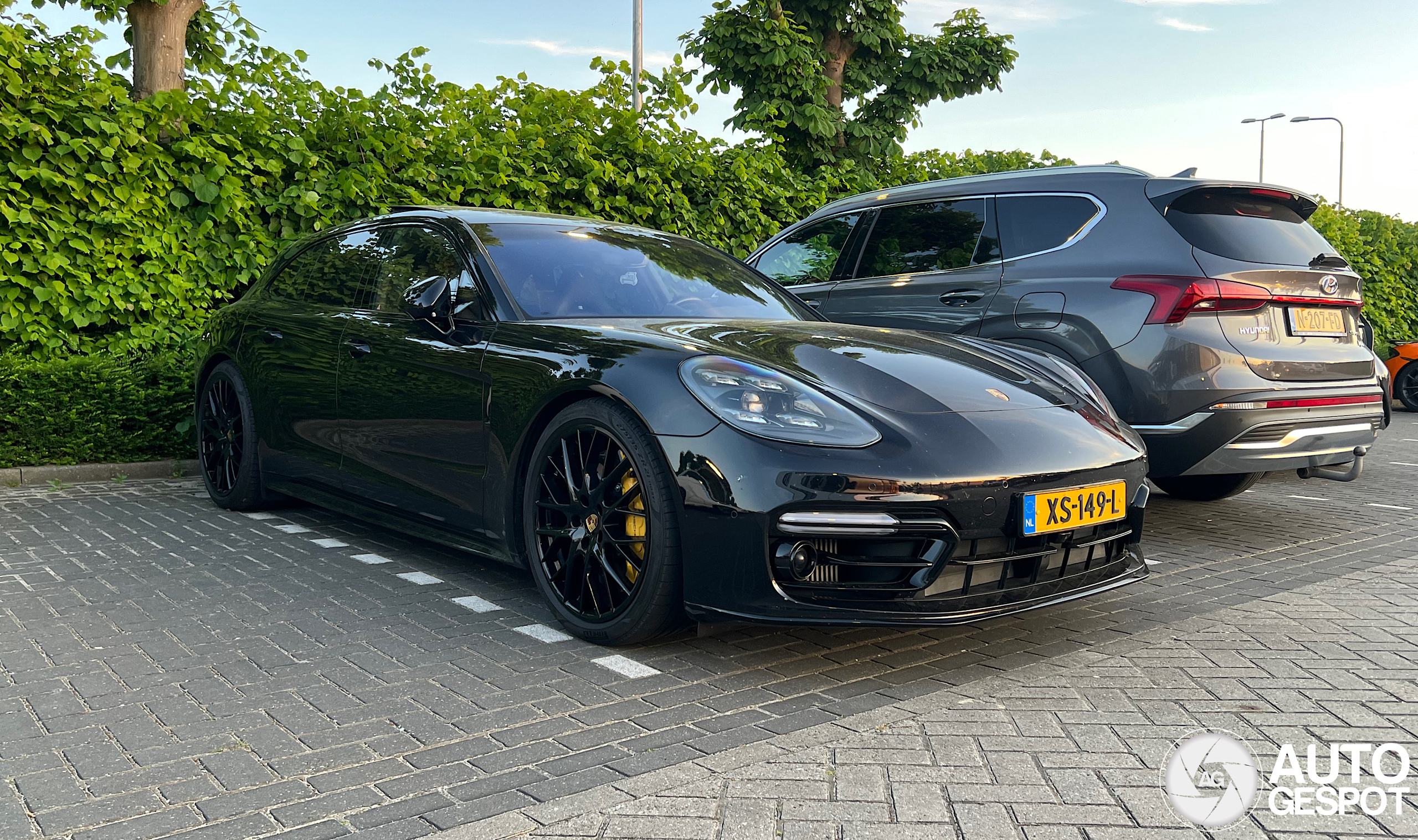 Porsche 971 Panamera Turbo S E-Hybrid Sport Turismo