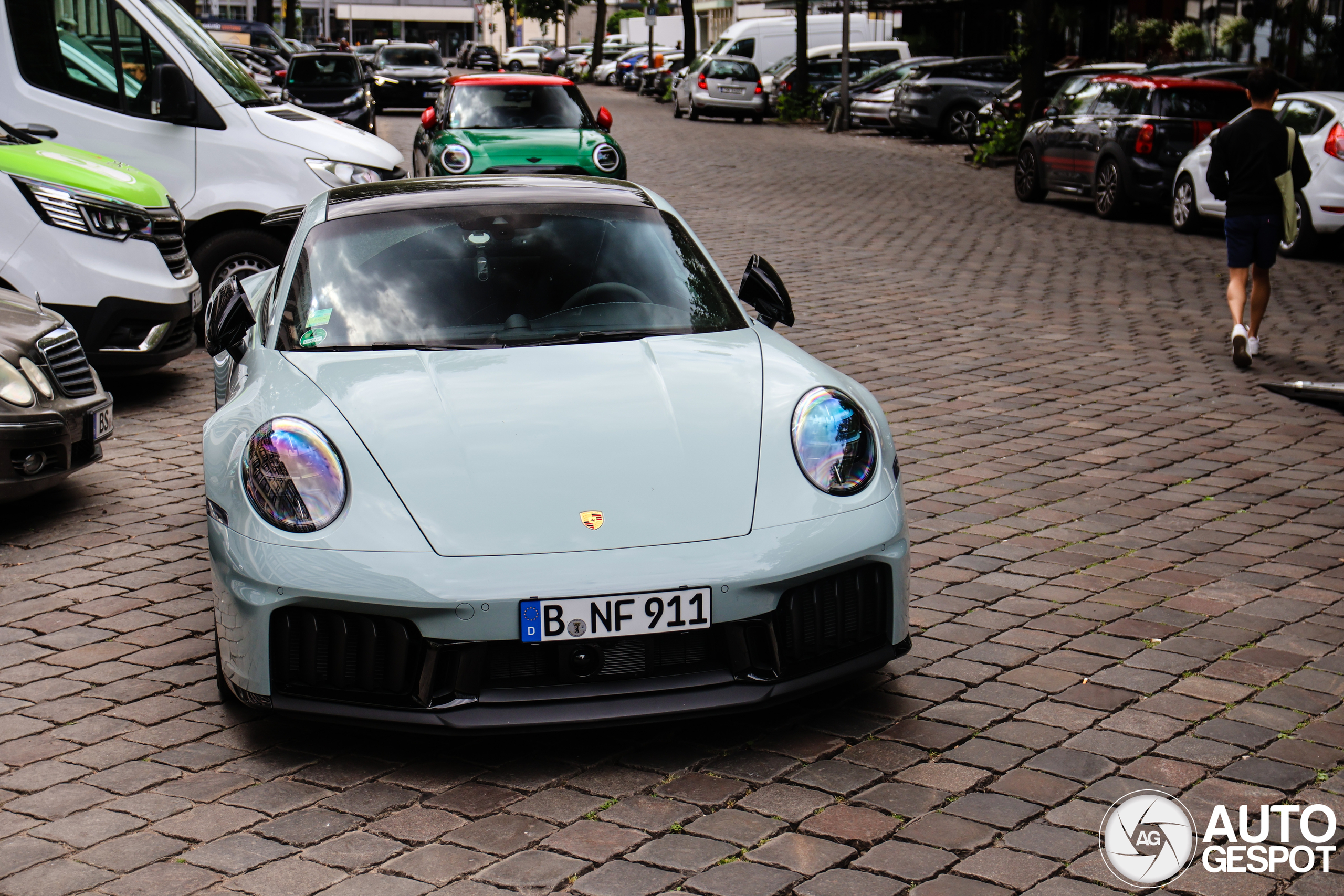 Porsche 992 Carrera 4 GTS MkII
