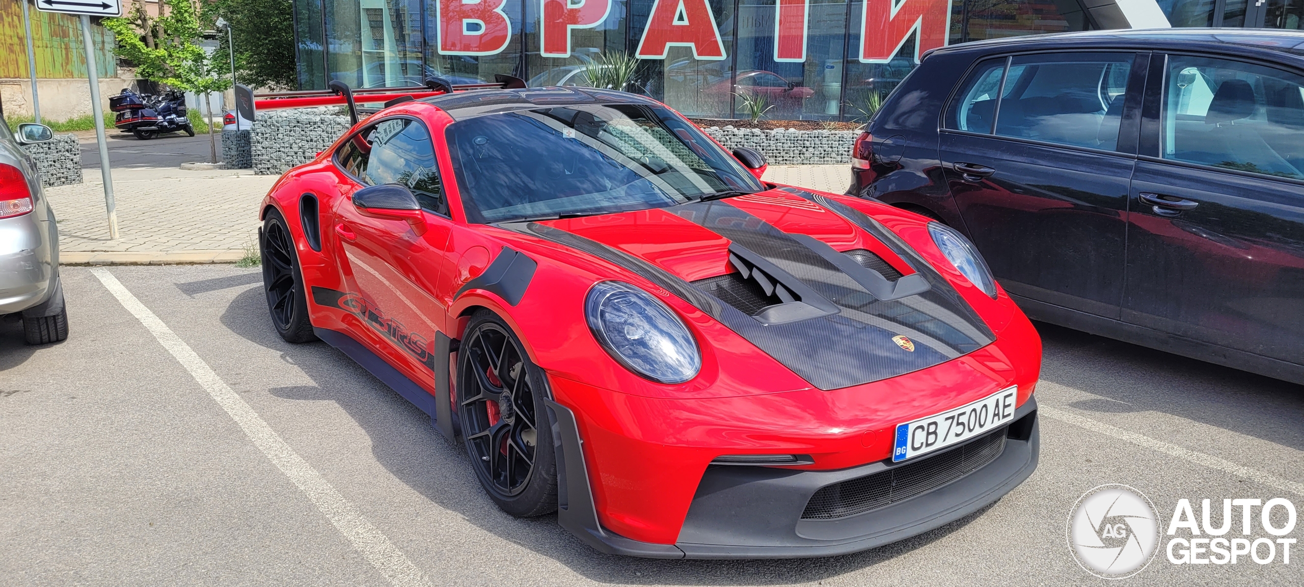 Porsche 992 GT3 RS Weissach Package