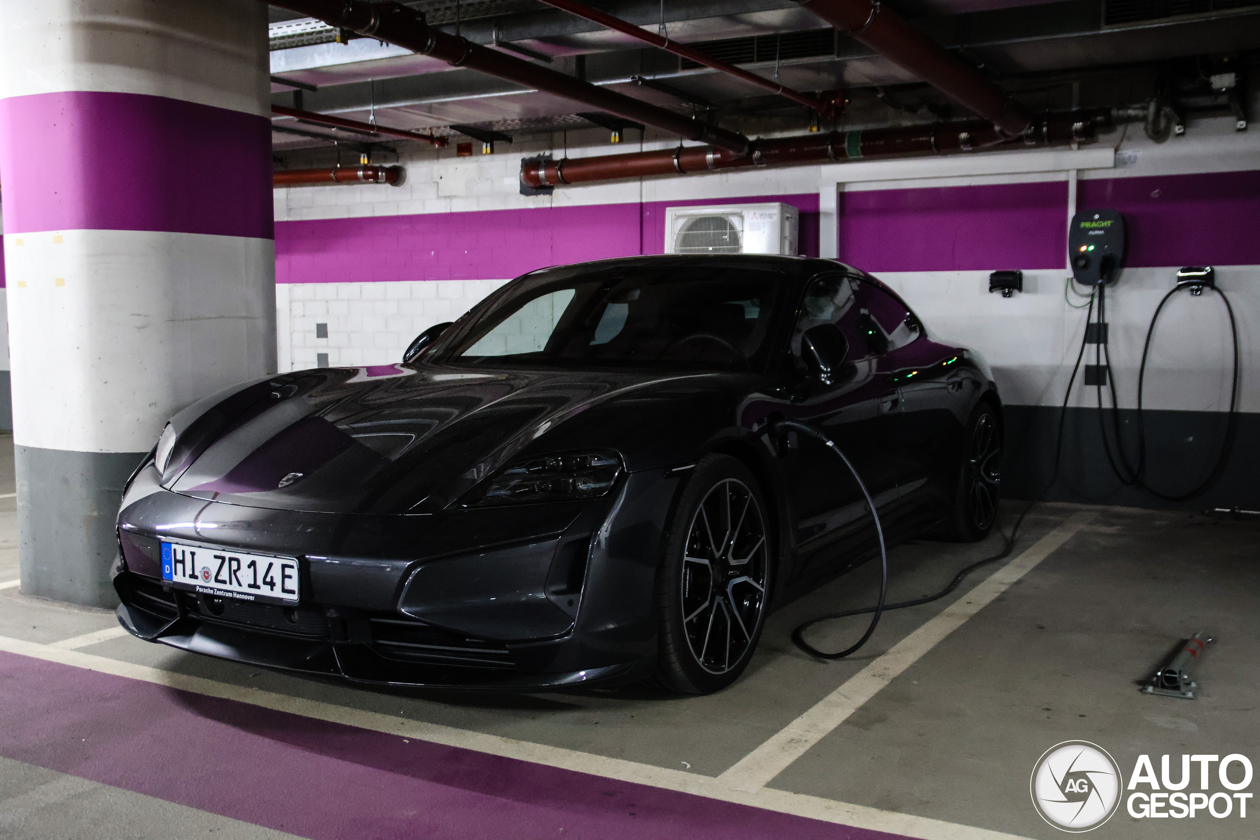 Porsche Taycan Turbo MkII