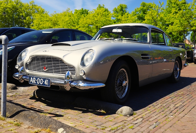 Aston Martin DB5