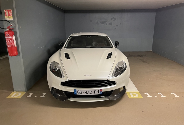 Aston Martin Vanquish 2013