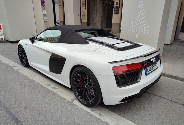 Audi R8 V10 Plus Spyder 2017