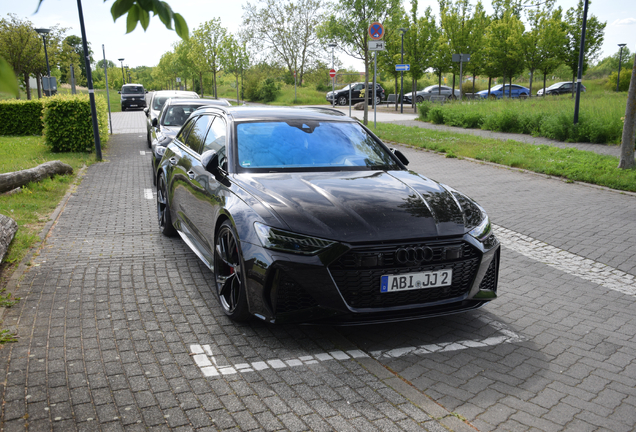 Audi RS6 Avant C8