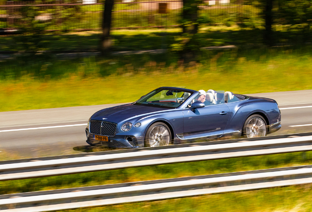 Bentley Continental GTC V8 2020 Mulliner