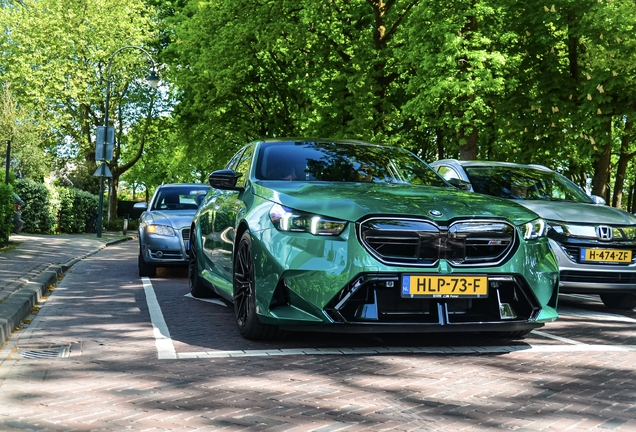 BMW M5 G90