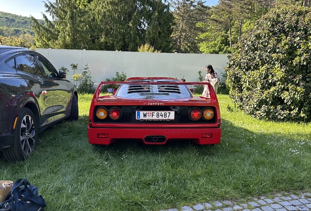 Ferrari F40