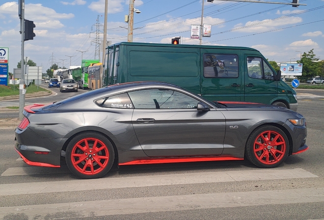 Ford Mustang GT 50th Anniversary Edition