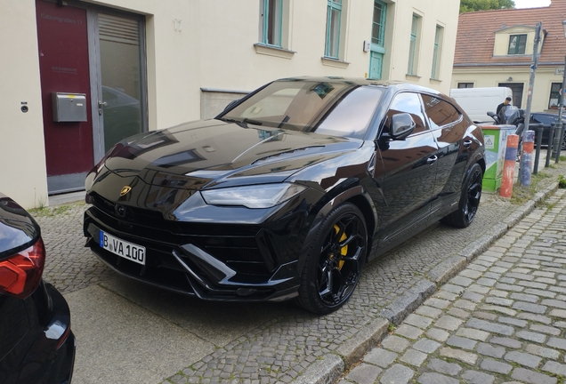 Lamborghini Urus Performante