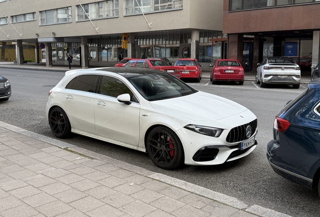 Mercedes-AMG A 45 S W177