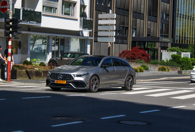 Mercedes-AMG CLA 45 S Shooting Brake X118
