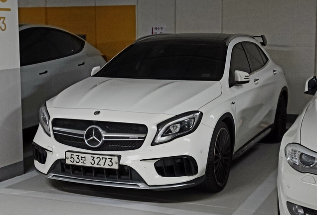 Mercedes-AMG GLA 45 X156 2017