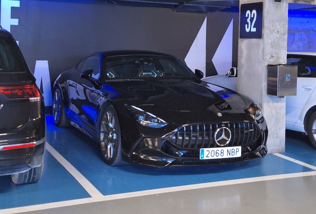 Mercedes-AMG GT 63 C192