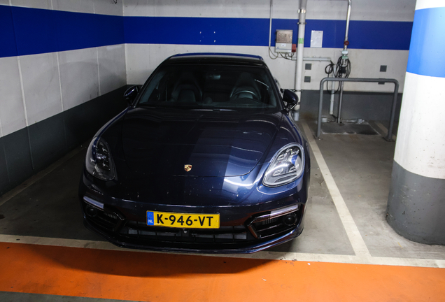 Porsche 971 Panamera Turbo S E-Hybrid