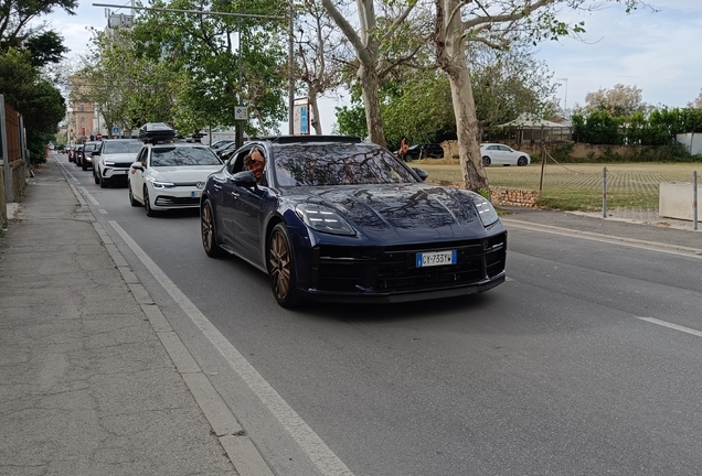 Porsche 972 Panamera Turbo S E-Hybrid