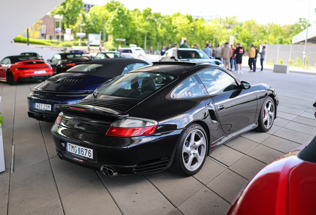 Porsche 996 Turbo
