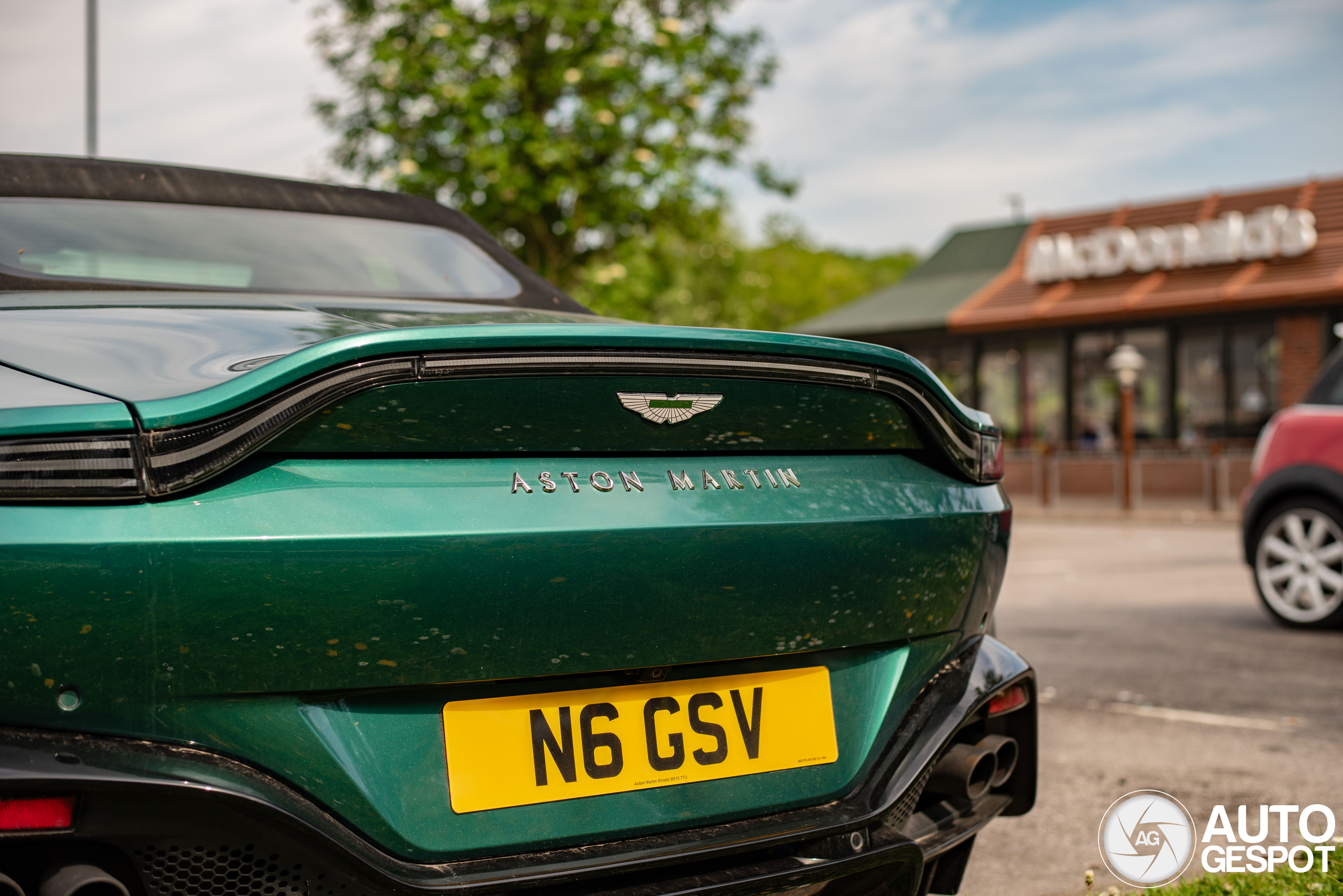 Aston Martin V8 Vantage Roadster 2020