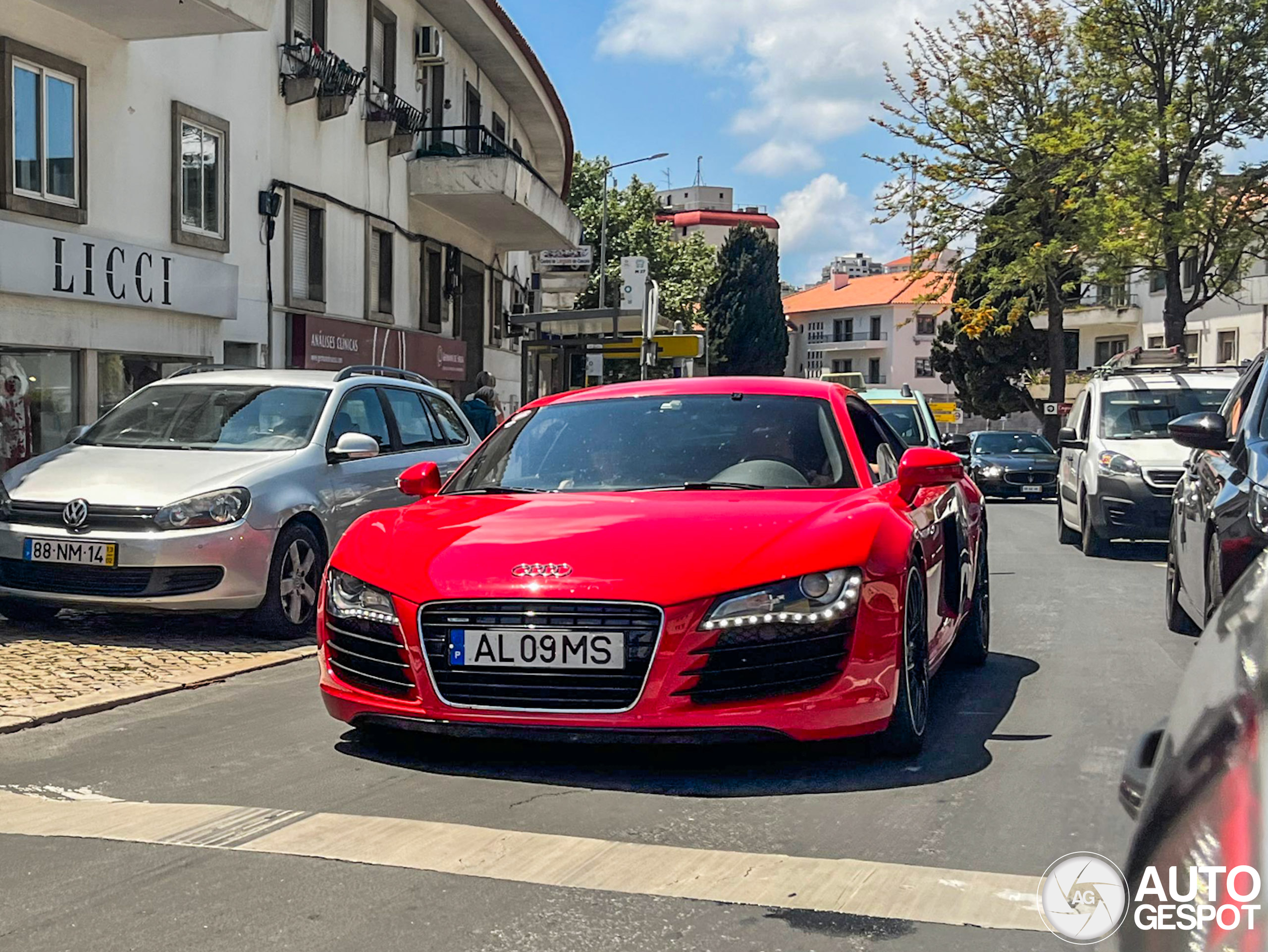 Audi R8